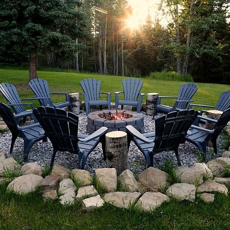 Sleepy Creek Country Manor Bed & Breakfast Bragg Creek Dış mekan fotoğraf