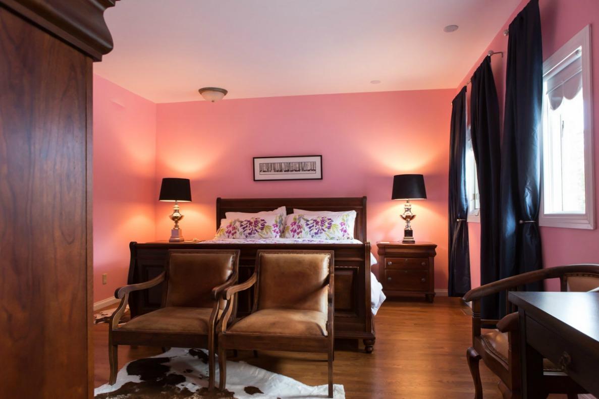 Sleepy Creek Country Manor Bed & Breakfast Bragg Creek Dış mekan fotoğraf